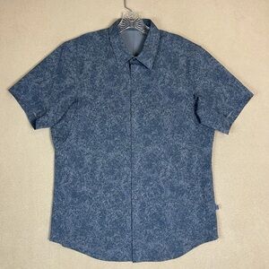 Lululemon Athletica Airing Easy Button Down w/WovenAir fabric